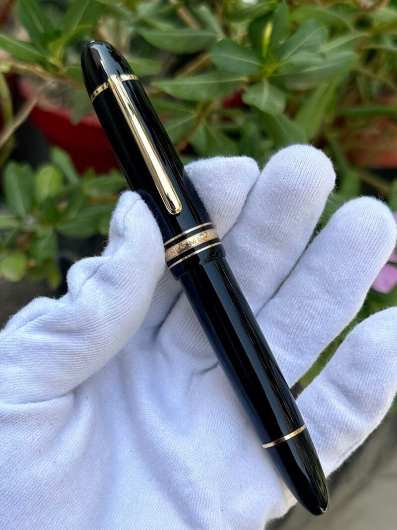MONTBLANC Meisterstück 149 Fountain Pen