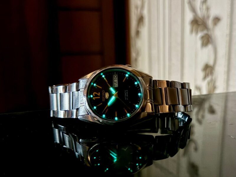 SEIKO 5 Japan automatic Mens - Image 4