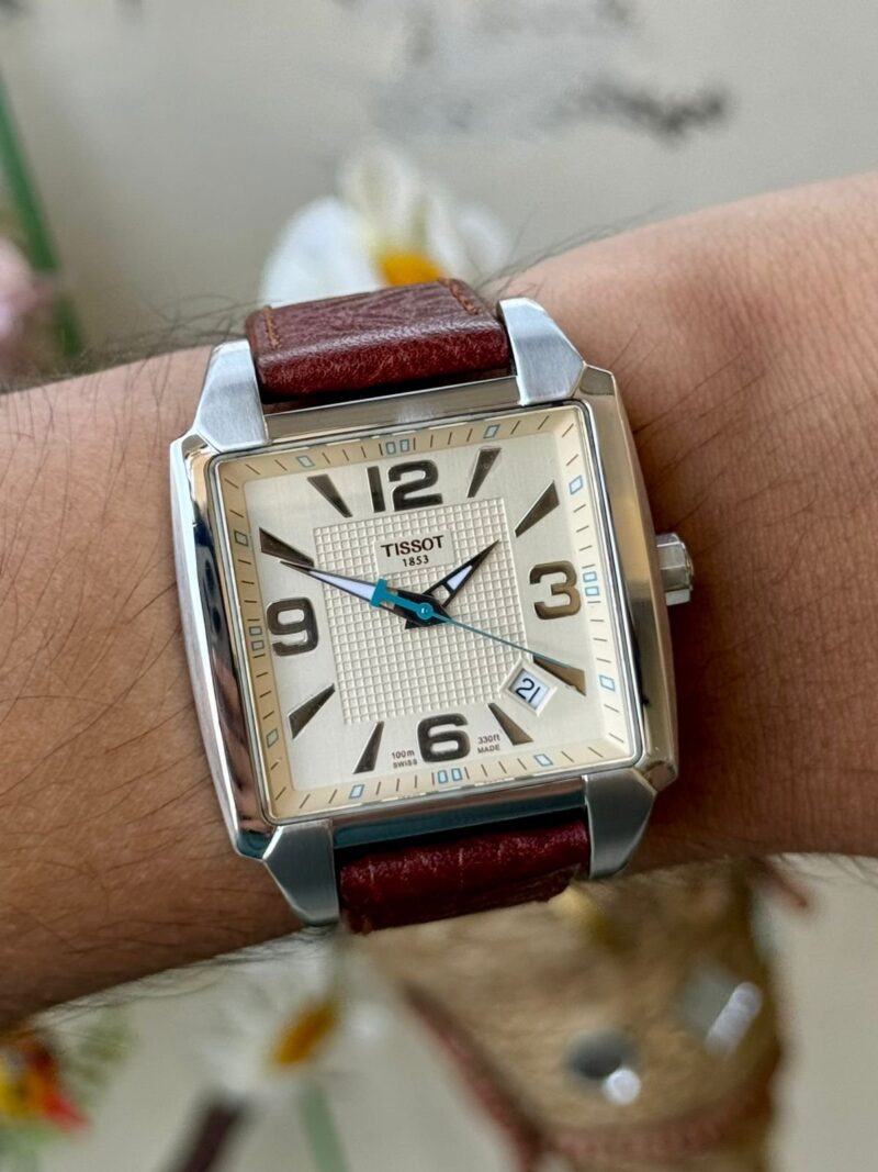 TISSOT Quadrato T005.510A Swiss Mens Quartz - Image 2