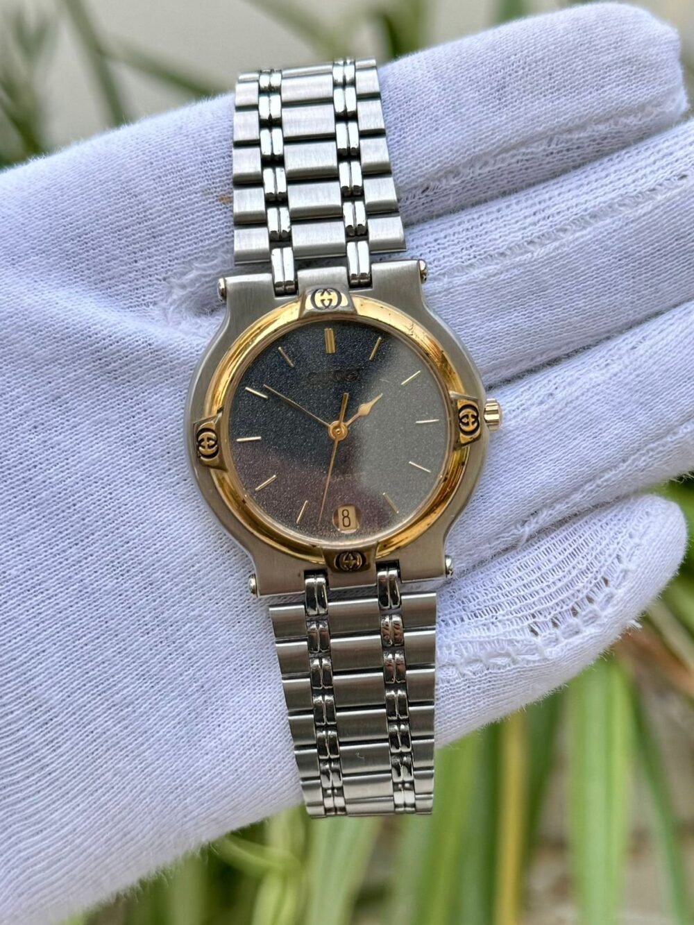 GUCCI Vintage 9000m Unisex
