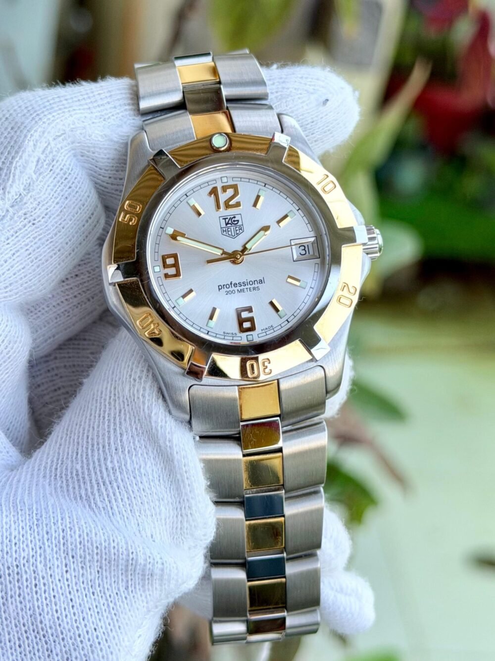 TAG Heuer 2000 WN1153 Swiss Mens Quartz