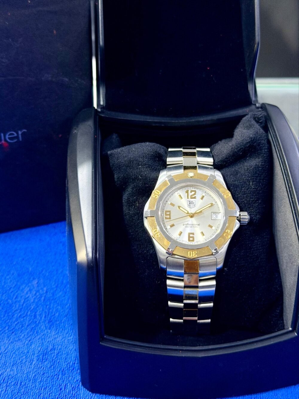 TAG Heuer 2000 WN1153 Swiss Mens Quartz – photo 4