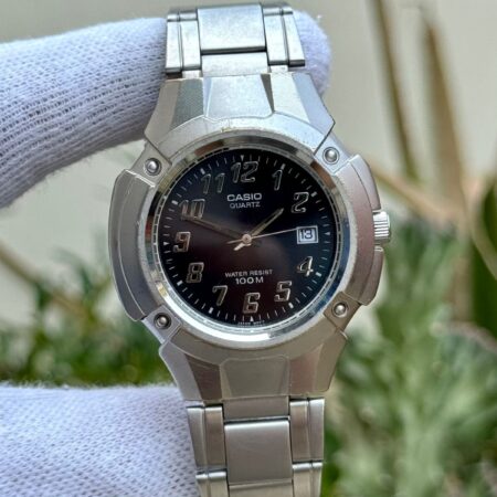 CASIO Military Japan  Mens
Quartz