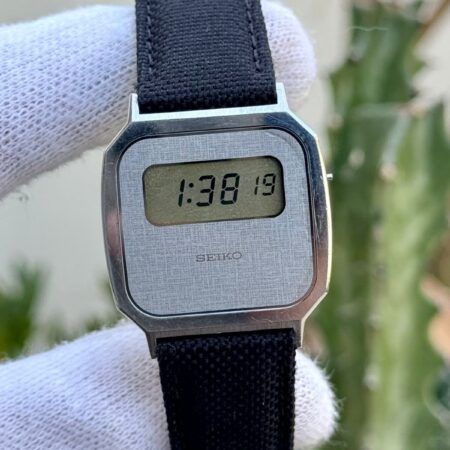 SEIKO Digital  F441-4000 Japan