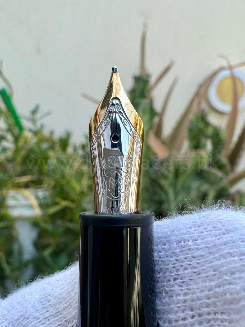 MONTBLANC Meisterstück 147 Traveller Fountain Pen Black Resin Gold Trim M Nib Germany – photo 2
