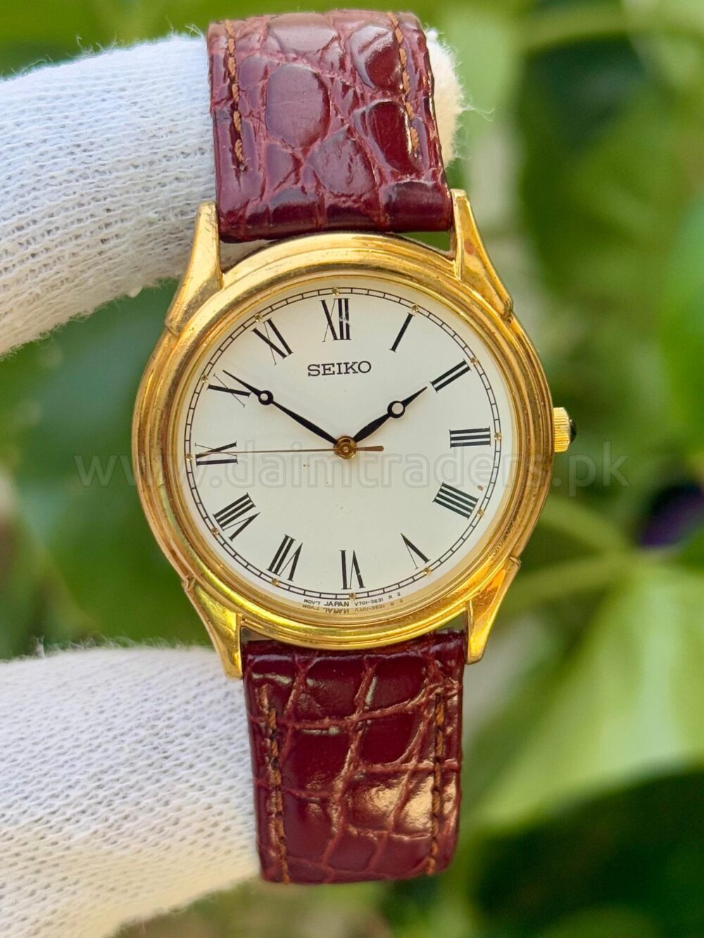 SEIKO Vintage v701-2631 Japan Mens Quartz
