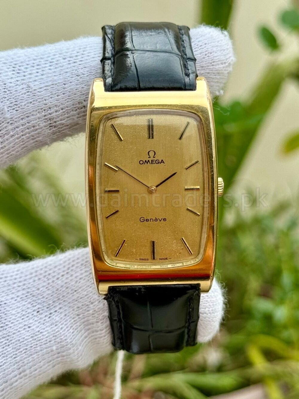 OMEGA Genève 111.0110 Swiss Mens Handwind