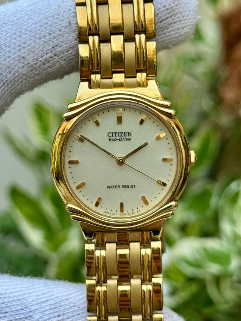 CITIZEN Eco-Drive  E303 Japan Mens