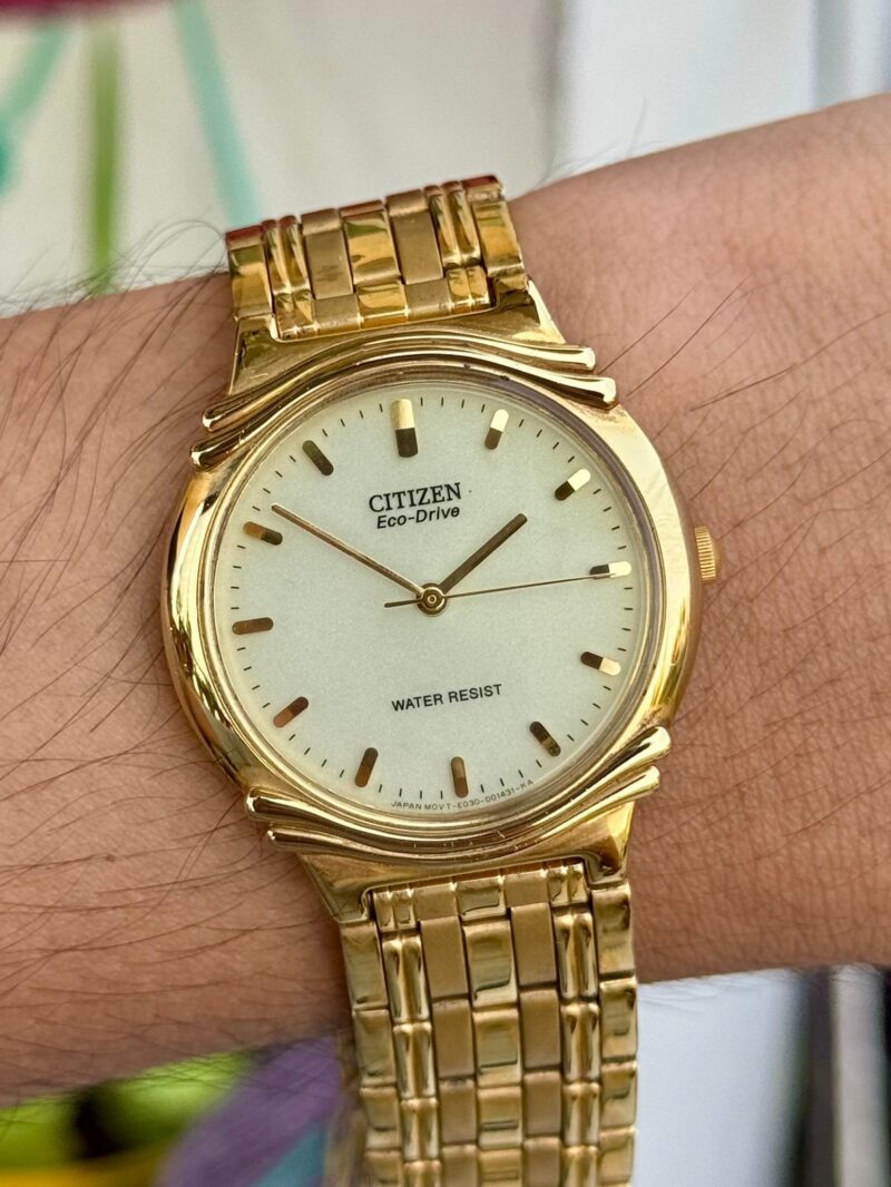 CITIZEN Eco-Drive  E303 Japan Mens - Image 3