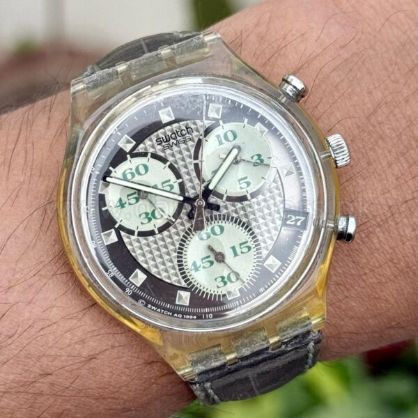 SWATCH Quartz V8 Swiss Mens