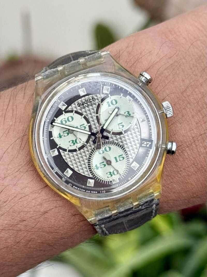 SWATCH Quartz V8 Swiss Mens