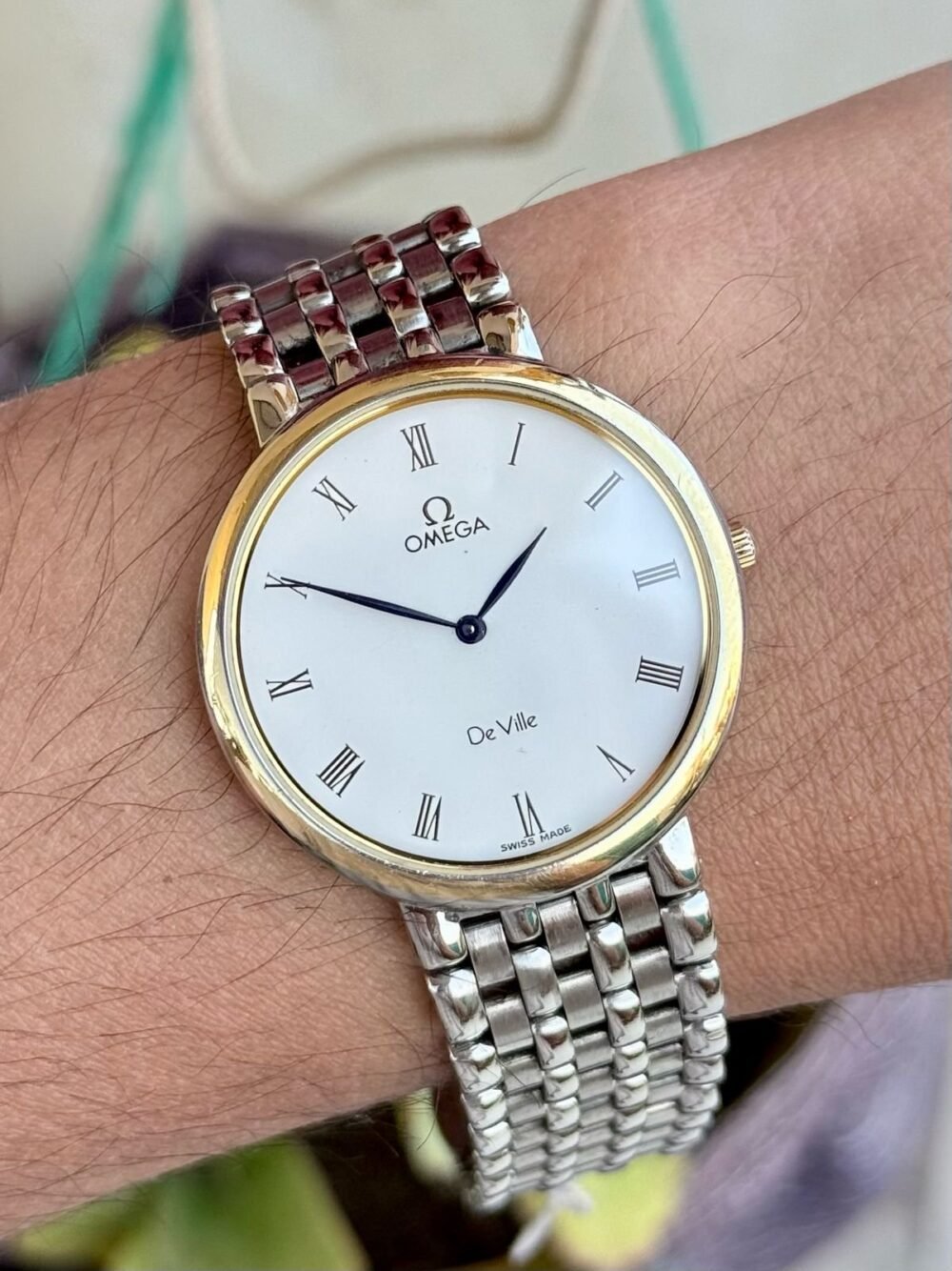 OMEGA De Ville 196.0312 White Roman Dial 18k Gold Bezel 34mm Quartz Swiss Mens