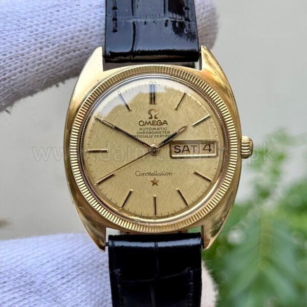 OMEGA Constellation C-Shape 168.019 Day-Date Champagne Dial Gold Automatic Swiss Mens