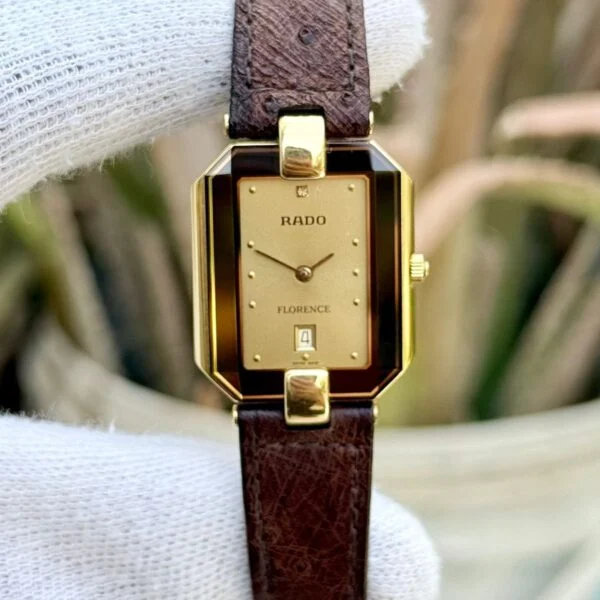 RADO Florence 160.3525 Gold Dial Gold-Tone 32x36mm Vintage Quartz Swiss Mens
