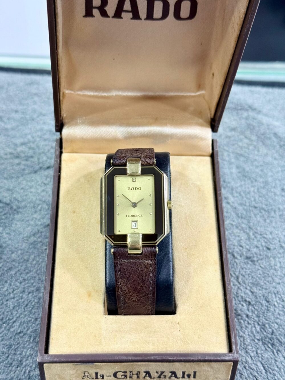 RADO Florence 160.3525 Gold Dial Gold-Tone 32x36mm Vintage Quartz Swiss Mens – photo 4