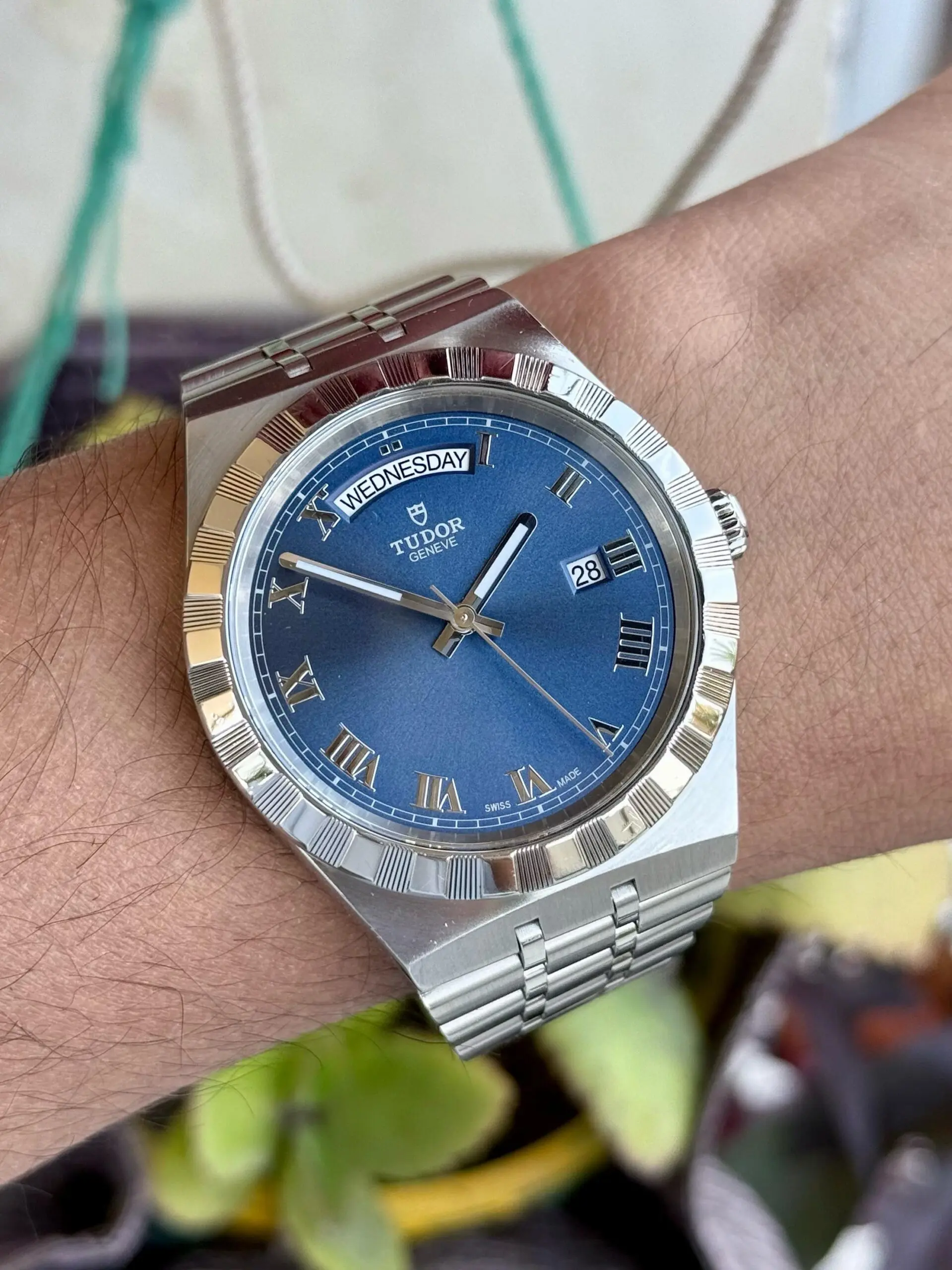 TUDOR Royal M28600-0005 Automatic 41mm Swiss Mens - Image 3