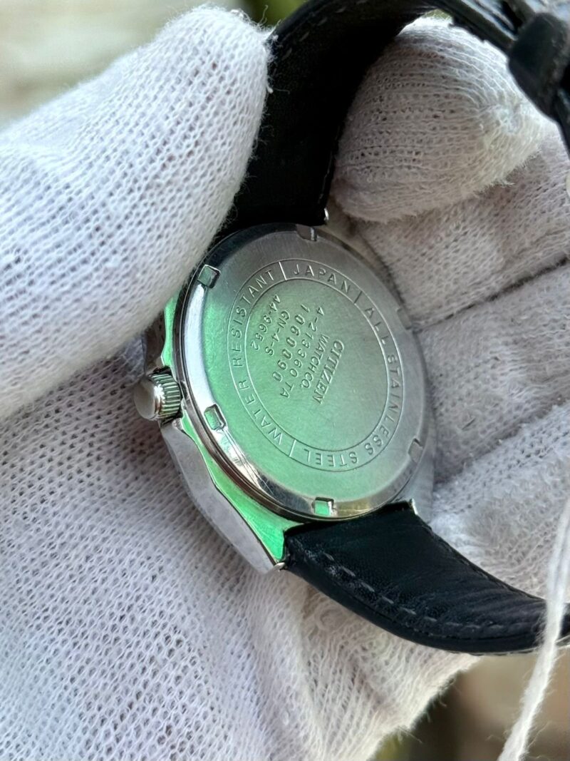 Citizen Vintage 100m Japan  Mens Quartz - Image 3