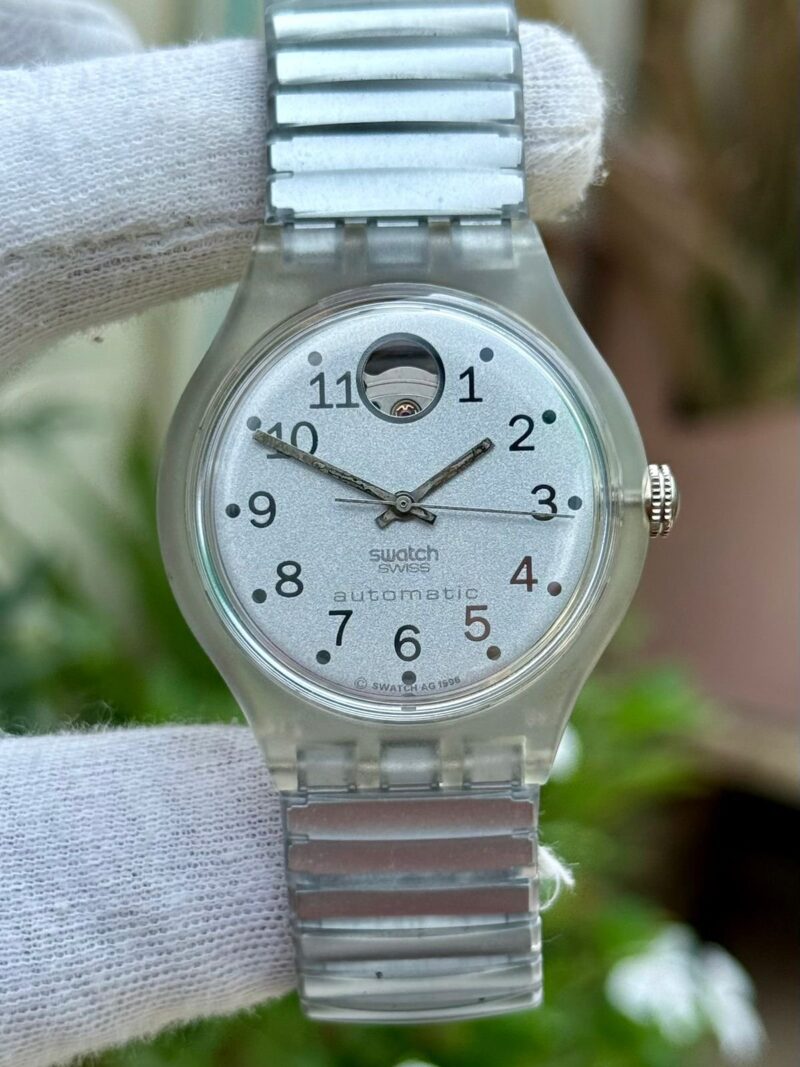 SWATCH Virtual SAK128 Auto Swiss Mens