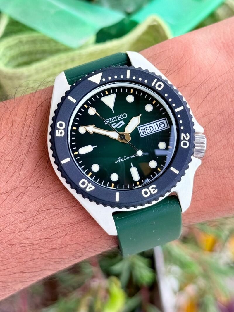 SEIKO 5 Sports SRPG73  Auto Japan Mens