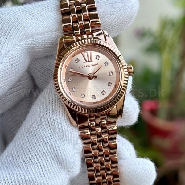 Michael Kors Lexington MK4739 Rose Gold Dial Rose Gold-Tone 26mm Quartz Ladies