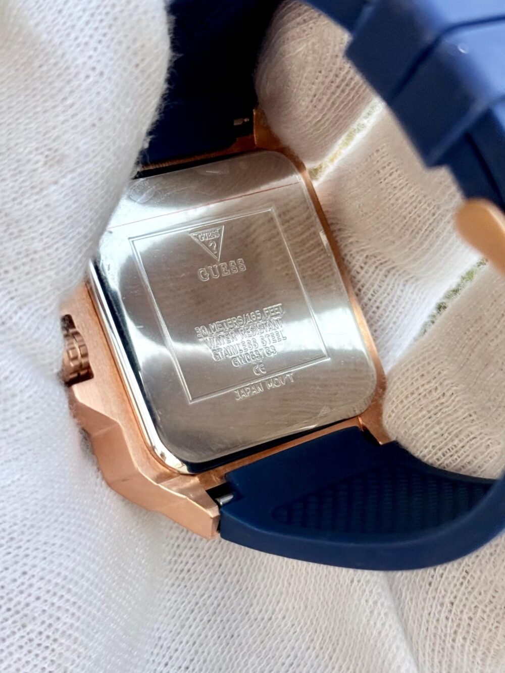GUESS Leo GW0637G3 Blue Dial Rose Gold Tone Square 43mm Quartz Mens – photo 2