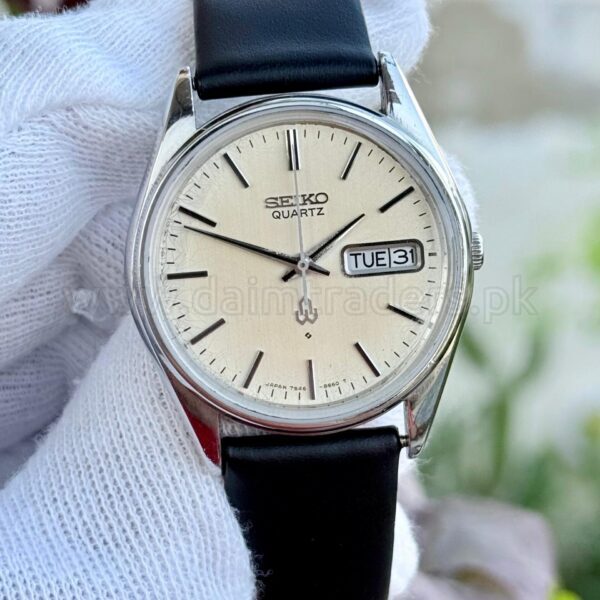 SEIKO Vintage 7546-8560 Quartz 1990s Japan Mens