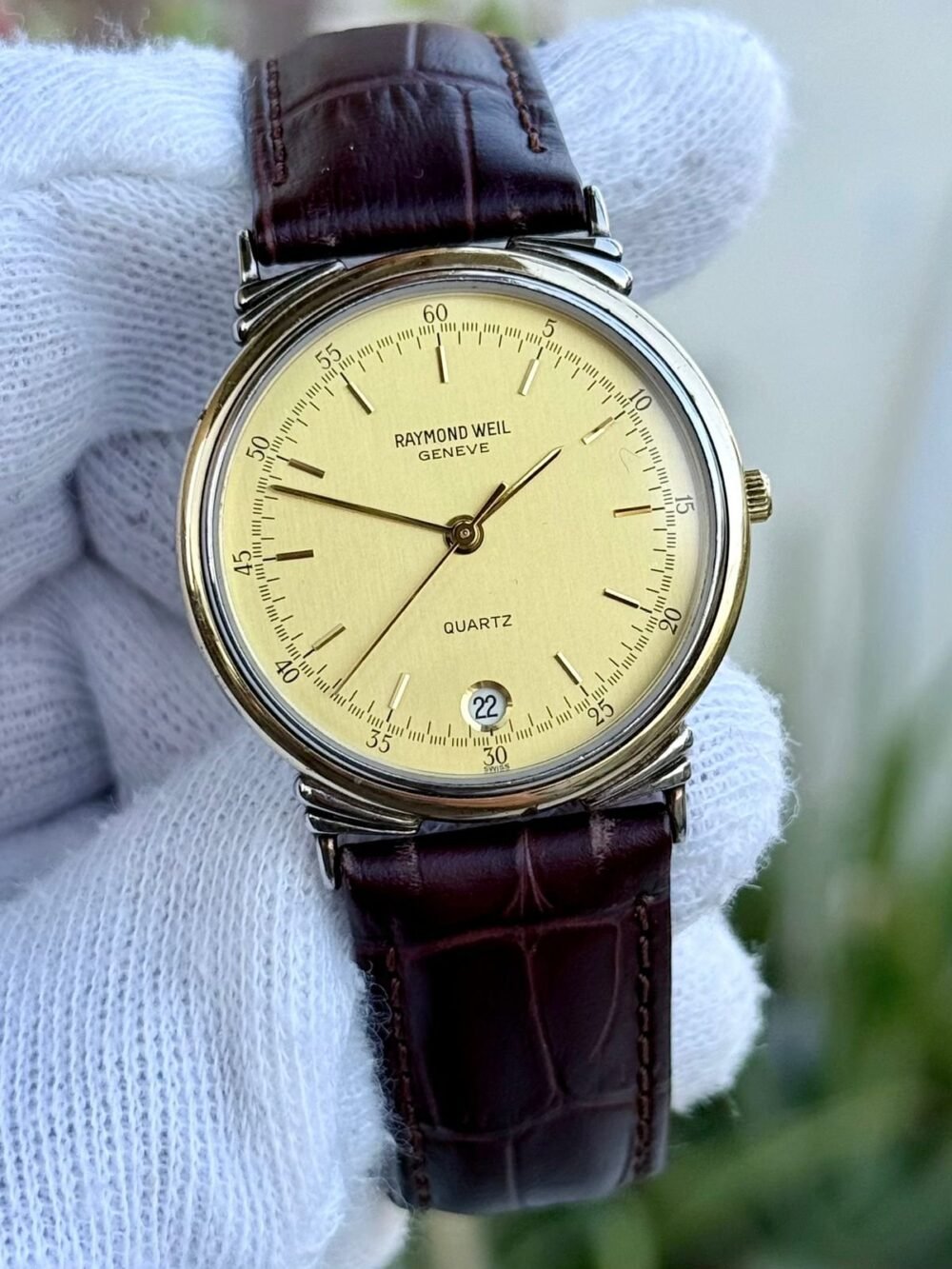 Raymond Weil 5531 Champagne Dial Two-Tone 34mm Quartz Swiss Mens