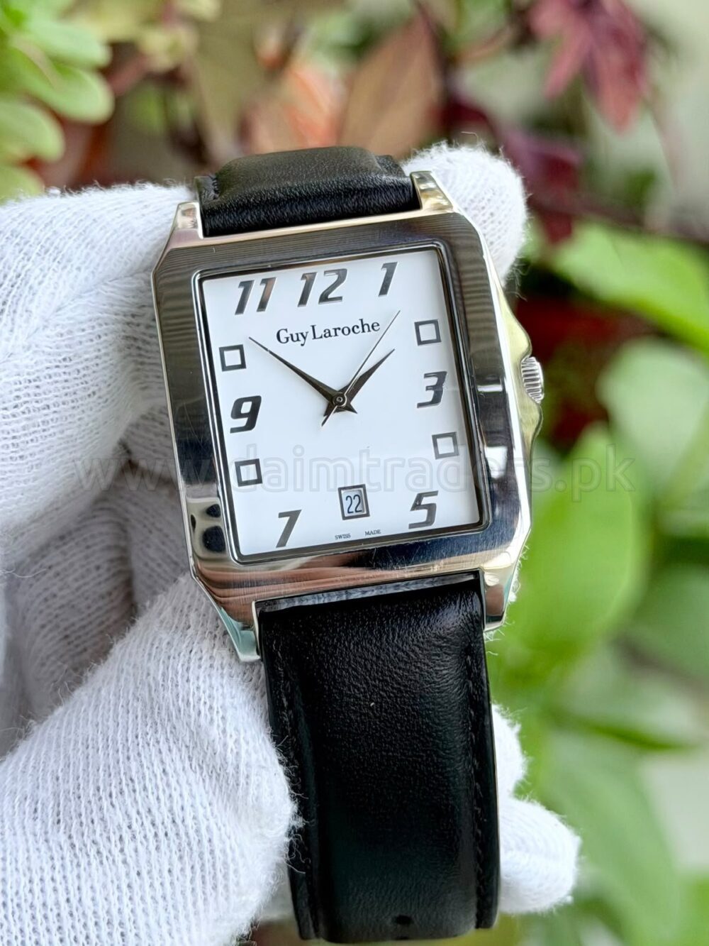 Guy Laroche 211.18 White Dial Steel Rectangular 38mm Quartz Swiss Mens