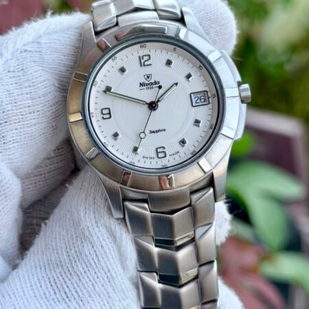 NIVADA Sapphire 1.457.40 Quartz Mens Swiss
