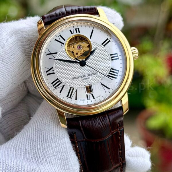 Frederique Constant Classics Heart Beat FC-315M4P5 White Roman Dial Gold Plated Automatic Swiss Mens