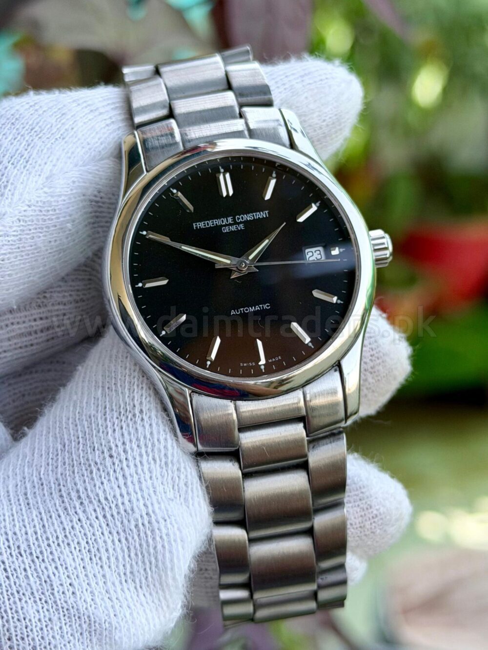 Frederique Constant Classics FC-303B6B6B Black Dial 39mm Automatic Swiss Mens