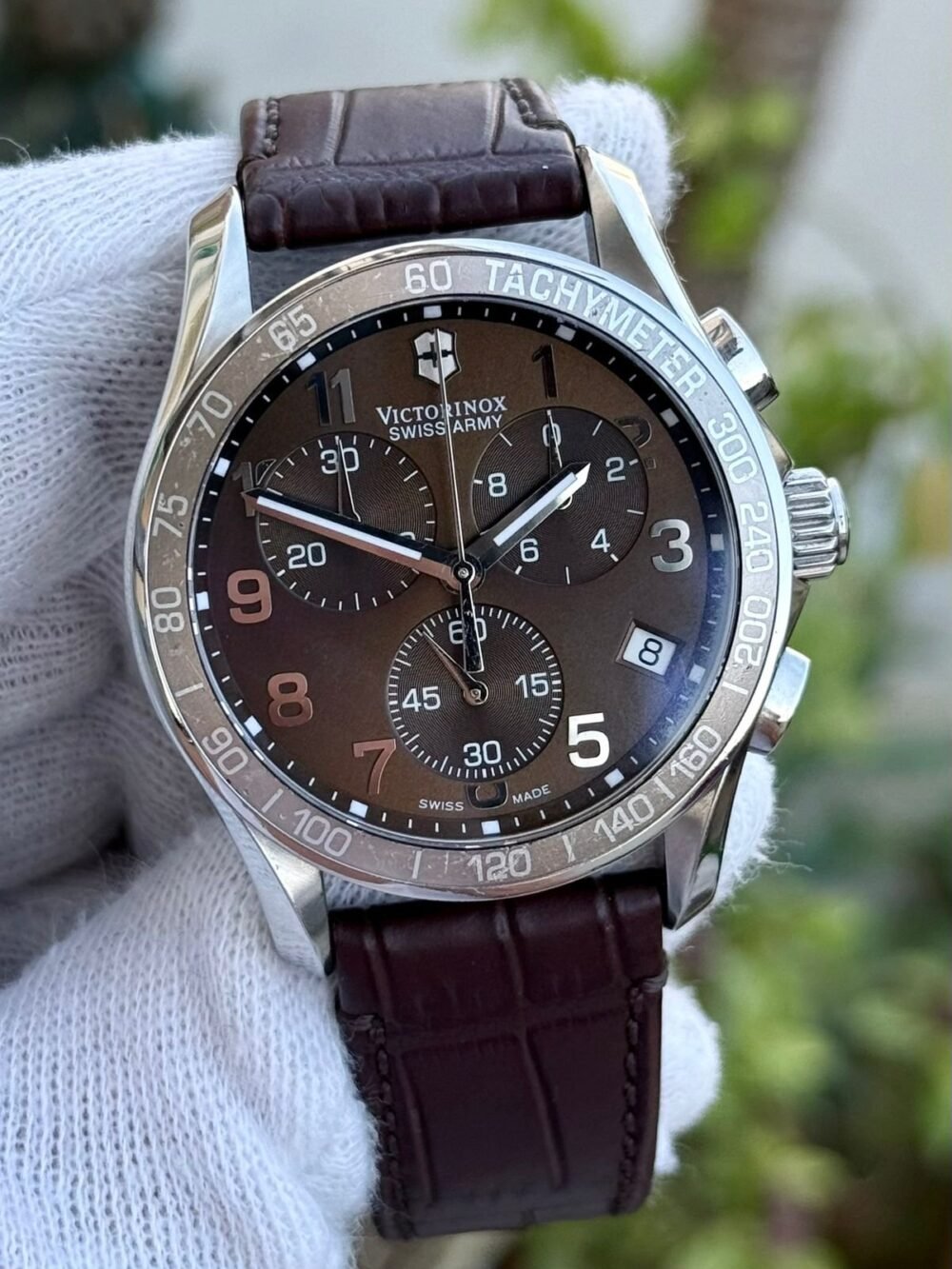 Victorinox Classic Chronograph 241928 Brown Dial Quartz Swiss Mens