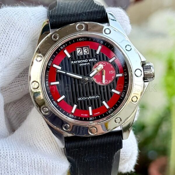 RAYMOND WEIL Sport 8300 Black Red Dial Big Date 200m 42mm Quartz Swiss Mens