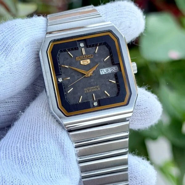 SEIKO 5 Vintage Auto 4219-518A Japan Mens