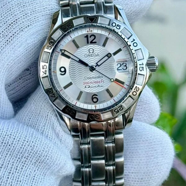 OMEGA Seamaster 200M OmegaMatic 2514.30.00 Silver Dial 36mm Auto-Quartz Swiss Mens