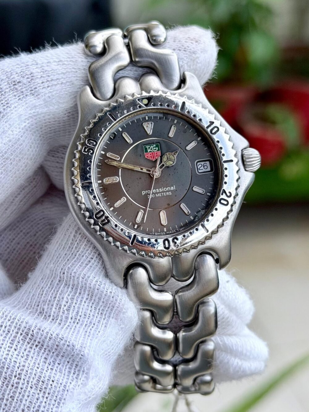 Tag Heuer Professional S/el WG1213 Grey Dial 200m 38mm Quartz Swiss Mens