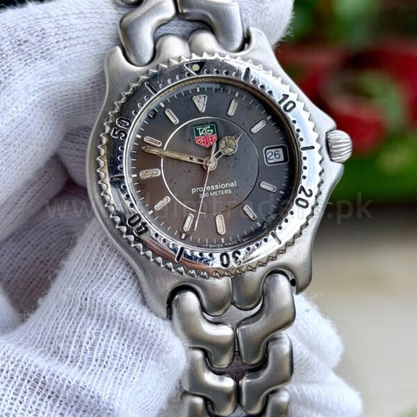 Tag Heuer Professional S/el WG1213 Grey Dial 200m 38mm Quartz Swiss Mens