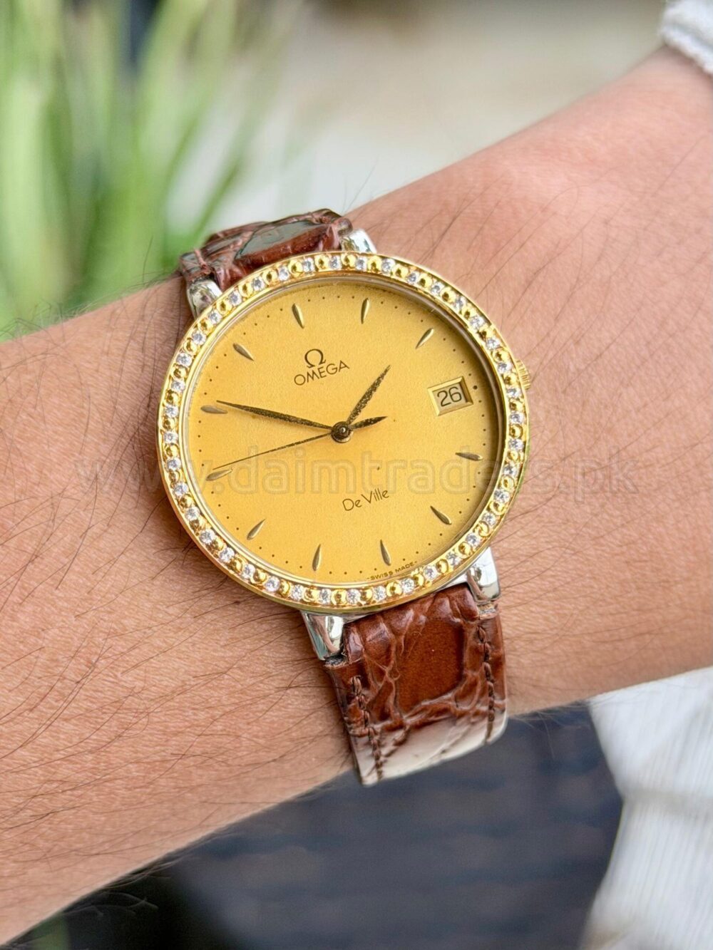 OMEGA De Ville 196.0312 Champagne Dial Diamond Bezel 34mm Quartz Swiss Mens – photo 2