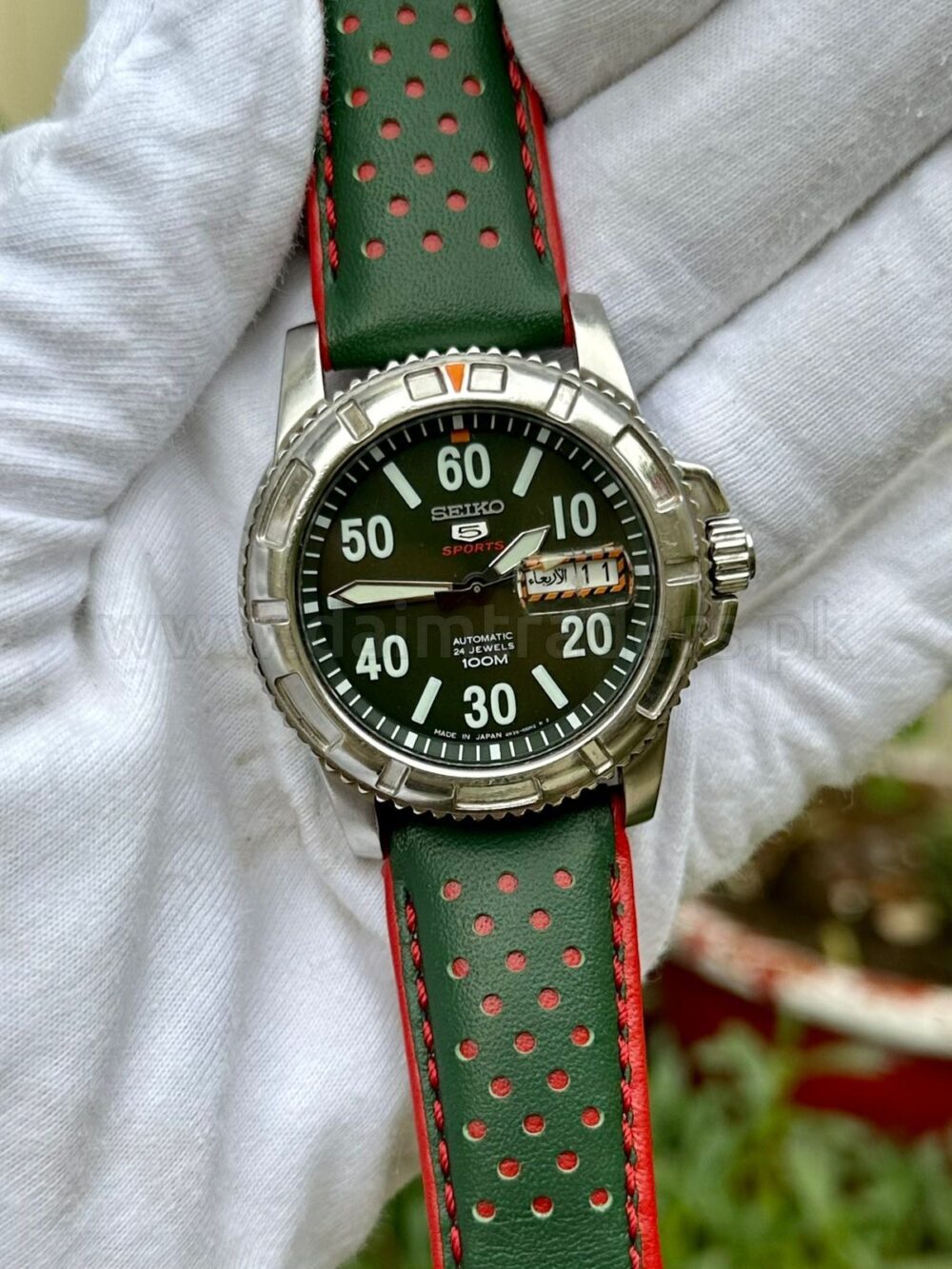 SEIKO 5 Sports Japan Mens SRP215