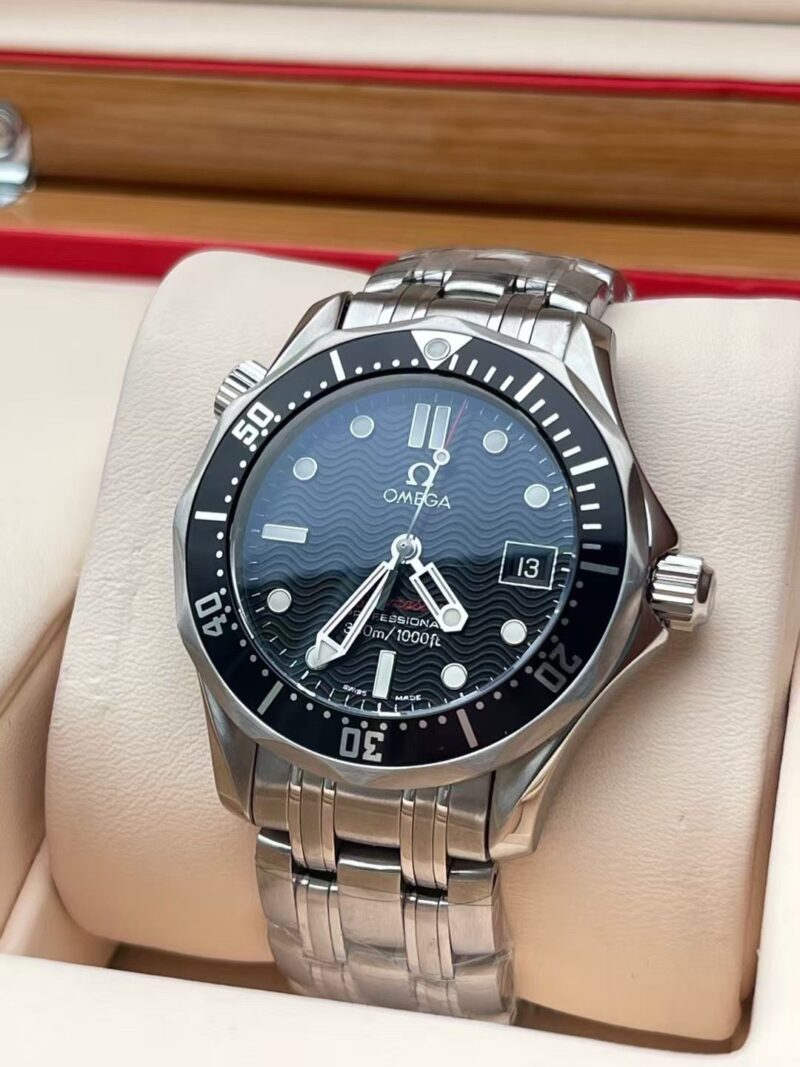 OMEGA Seamaster Diver 300m Quartz 212.30.36.61.01.001 Swiss Mens - Image 3