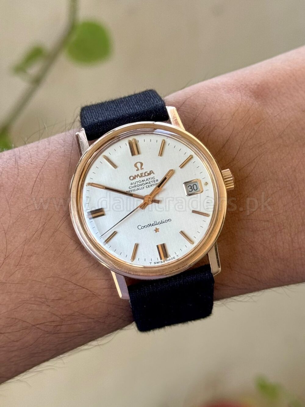 OMEGA Constellation 168.018 Rose Golden Swiss