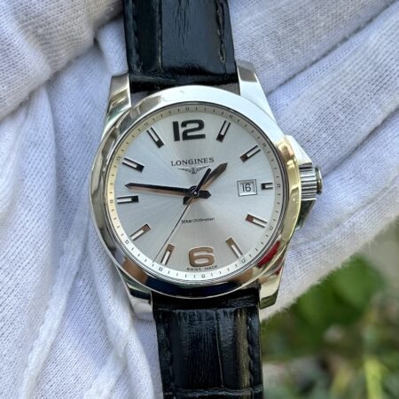 LONGINES Conquest L36594 Quartz