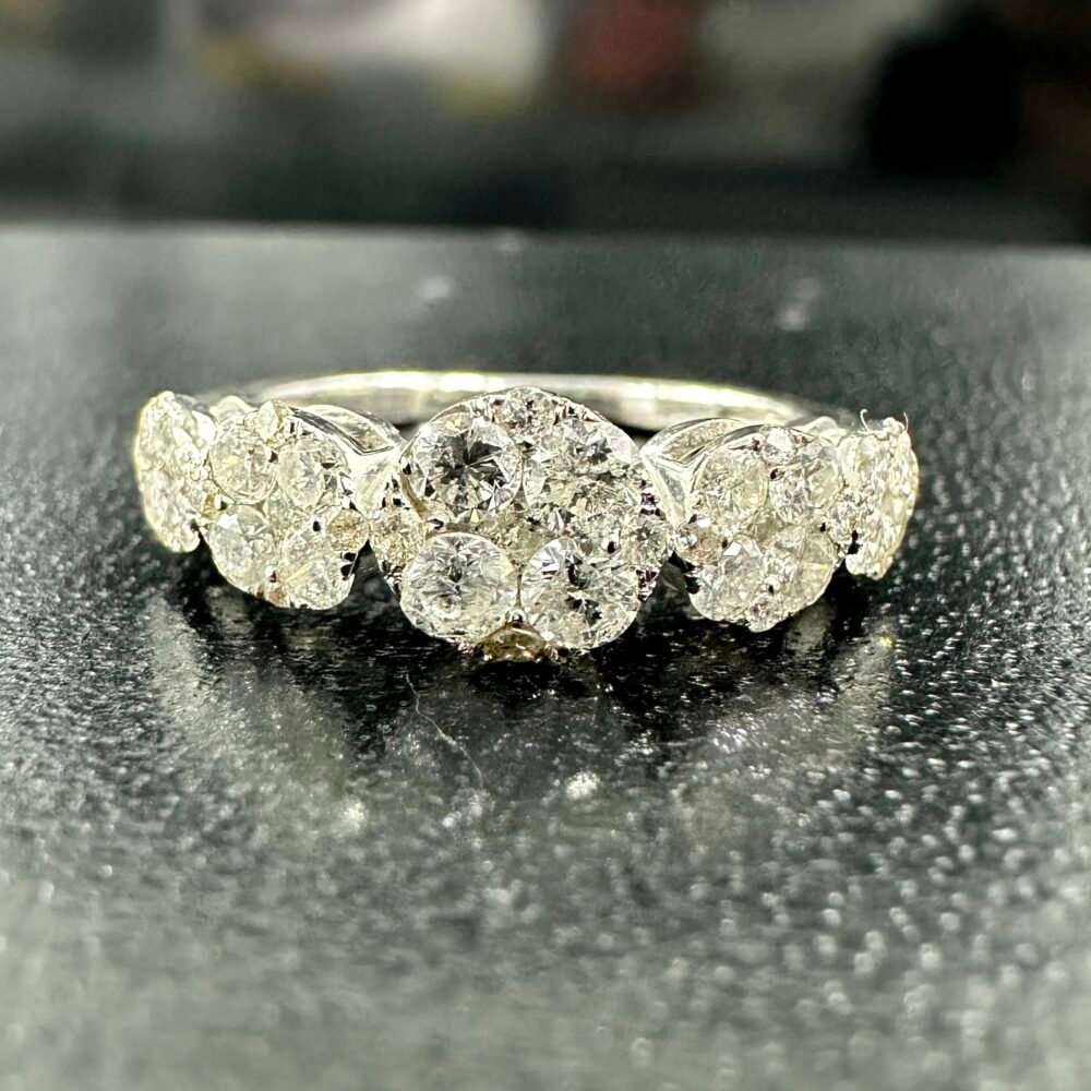 Gold18k 44x Diamond Ring
