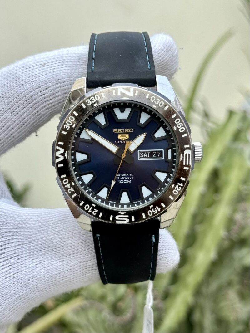 Seiko 5 Sports SRP747 Japan Mens