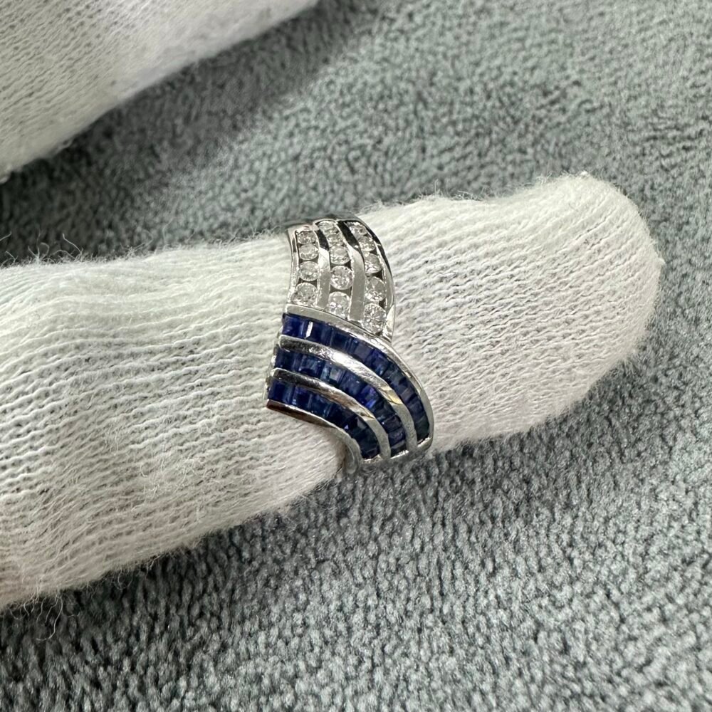 Gold 18kmRing Diamond Blue Sapphire – photo 4