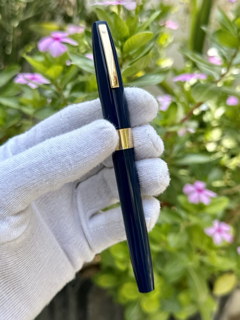 SHEAFFER 550 USA Fountain Pen 14 Kt Fine Nib