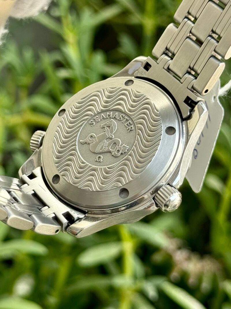 OMEGA Speedmaster 2552.80.00  Diver 300 Swiss Automatic - Image 2