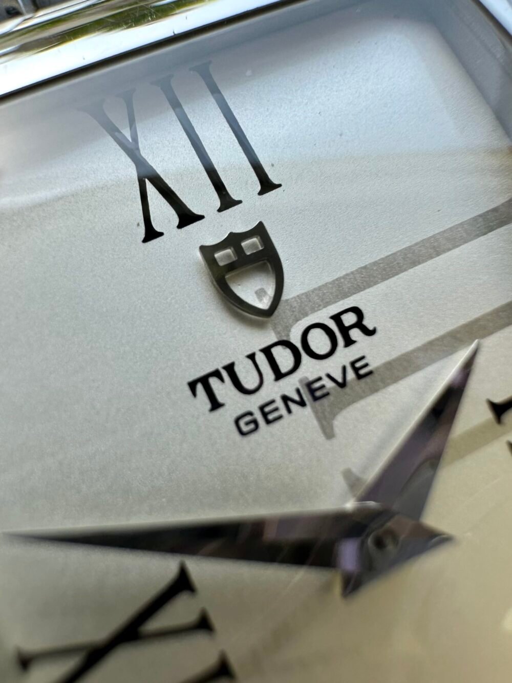 TUDOR Archeo Boy Size Quartz Swiss – photo 4