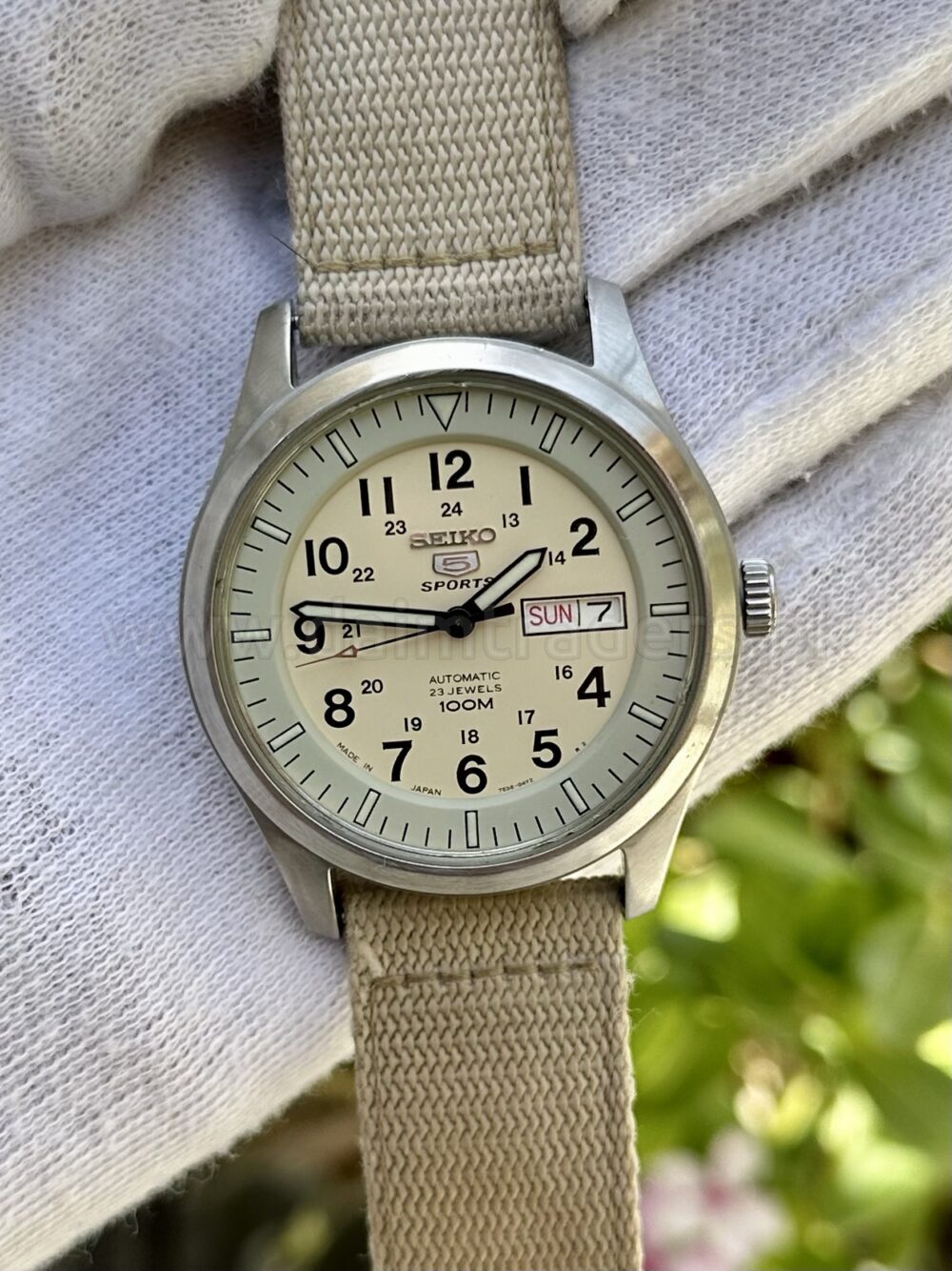 SEIKO 5 Sports Japan 🇯🇵 Military SNZG09