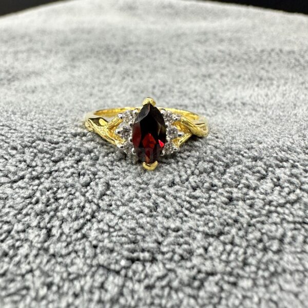 Gold14k Almandine Garnet and Diamond Ring